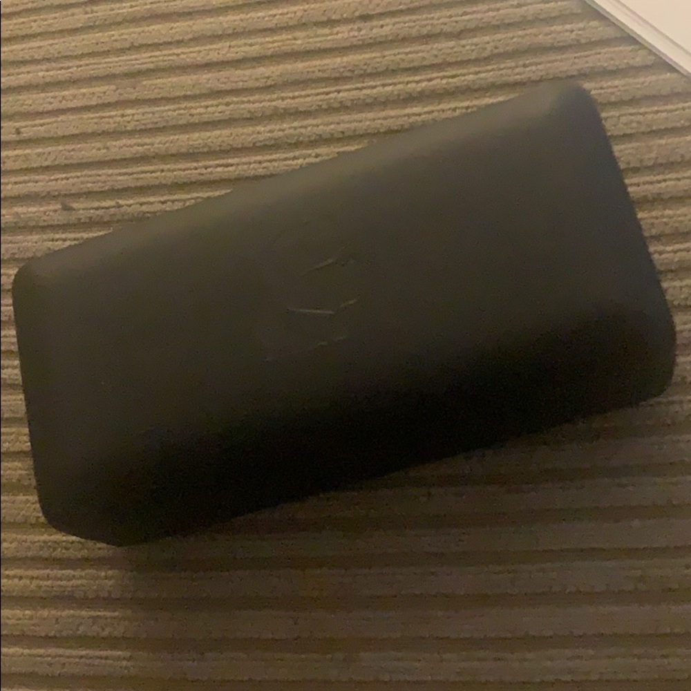 Karl Lagerfield eyeglass case Size large clamshell